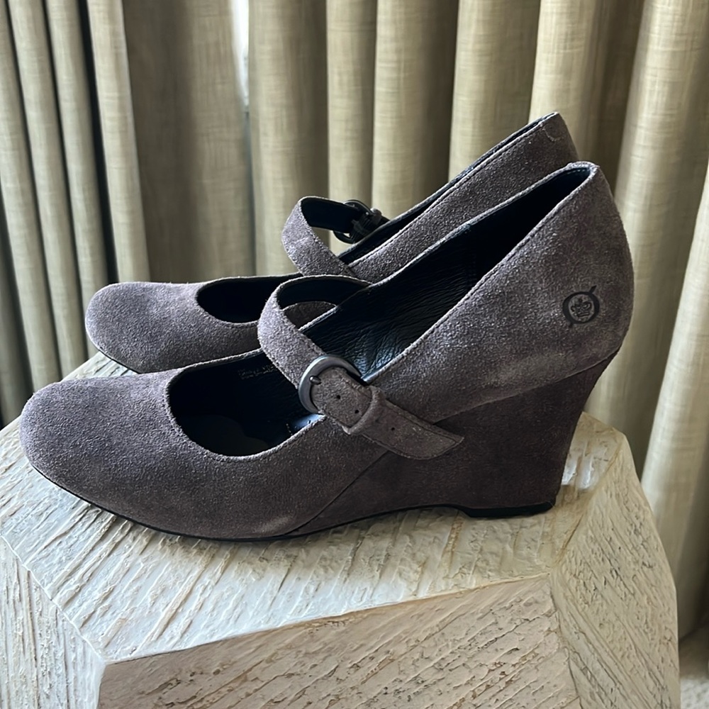 Born Jordana Grey Suede Wedges